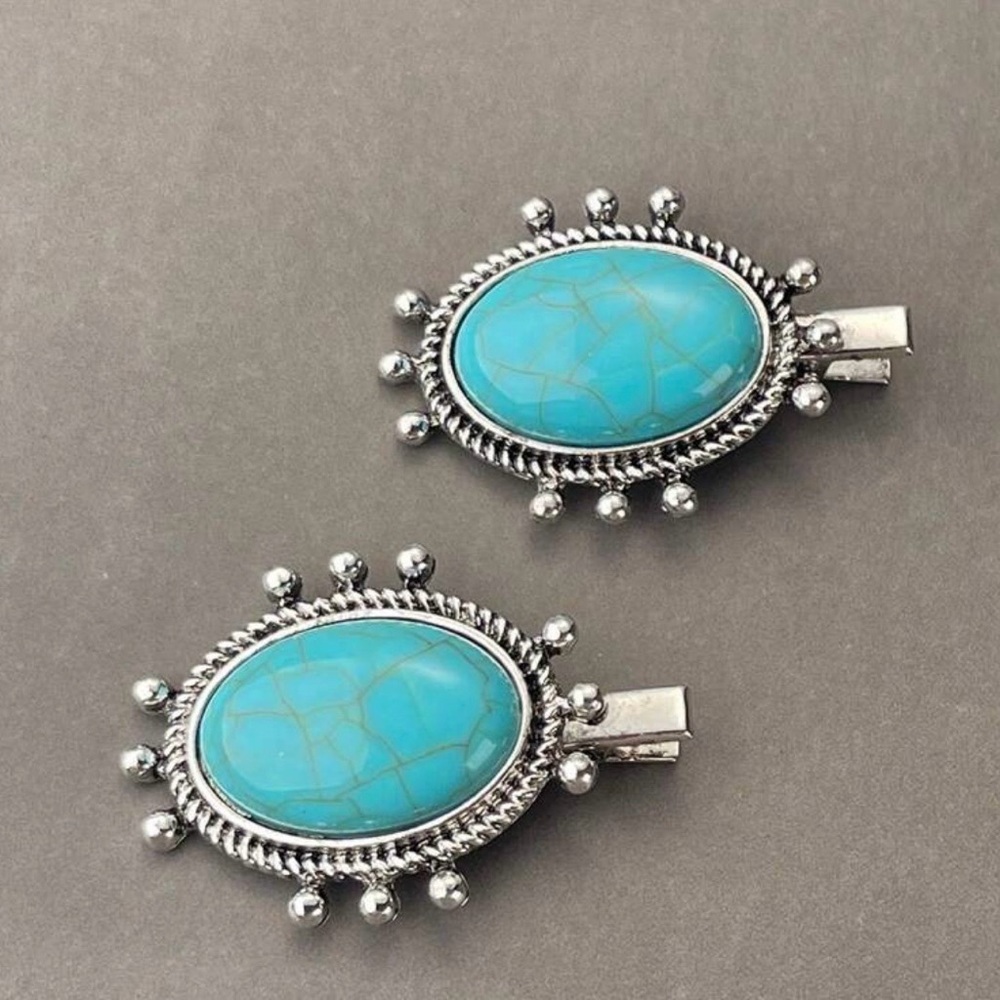 NWOT Elegant Silver and Turquoise Hair Clips
